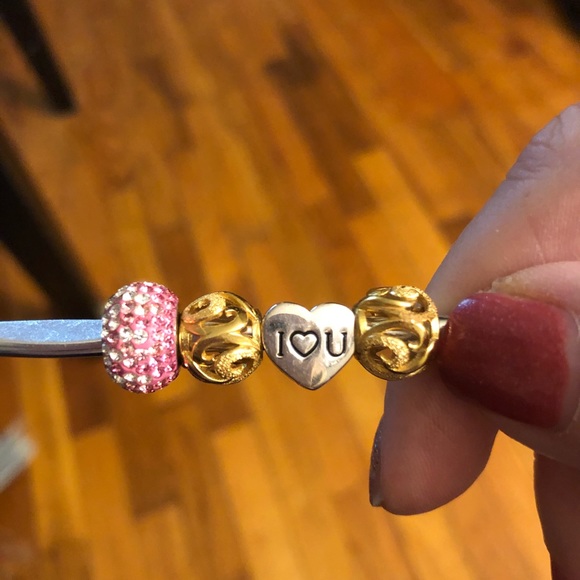 6 Expressions for Helzberg beads - Picture 2 of 5